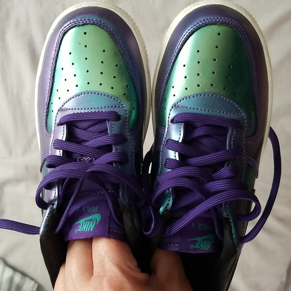 Limited  edition Nike Force 1 shoes for kids size 3Y - Picture 3 of 9